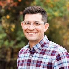 Jesse Hendon's Instagram, Twitter & Facebook