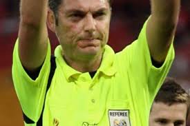 Matthew Breeze assists in Referees training