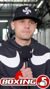 @liam_._fox is bringing old school boxing