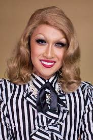 Drag Moira Rose Is The Ultimate Schitt S Creek Costume For Halloween 2019 Cbc Life Halloween Costumes Makeup Homemade Halloween Costumes Rose Makeup Tutorial