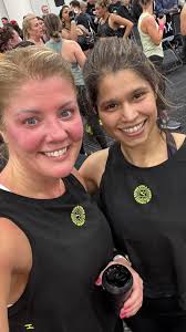 A quick early birthday celebration before Avery's off to school tomorrow!  Here's to 20! 🩷🥳