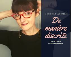 Comment Bien Porter Une Chaine De Lunettes Lunettes Chaine Lunette Tendance
