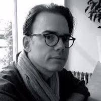 دیوید کاتینگتون نویسنده کتاب هنر مدرن