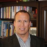 Kari Claycomb's Instagram, Twitter & Facebook