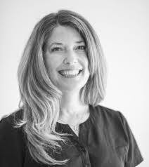 Heidi Osborne's Instagram, Twitter & Facebook