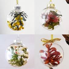 Set Of 4 Australian Native Flowers Christmas Baubles Etsy Christmas Decorations Australian Australian Christmas Christmas Tree Themes