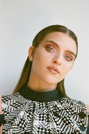 Mae Muller Interview From The Autumn 2018 Issue