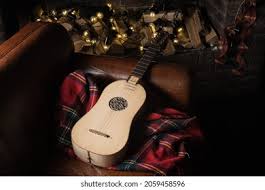 Baroque Guitar Fotos Imagenes Y Otros Productos Fotograficos De Stock Shutterstock