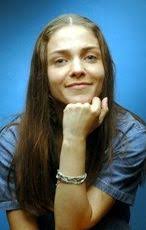 2 martie 1966, bucurești, românia) este o actriță română de teatru, film și televiziune și jurată a emisiunii dansez pentru tine. Simona Popescu Actor Cinemagia Ro