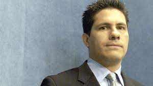 Noticias de la noche (2000) and poder financiero (2006). David Paramo Agradece Apoyo Tras Asesinato De Sus Hijos El Economista