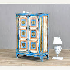 Kommoden sind ein beliebtes interieur, da sie in nahezu jeden raum passen und dabei als sehr platzsparendes mobiliar agieren. Kommode Vintage Blau Bunt Wunderschone Shabby Chic Kommode Flickr