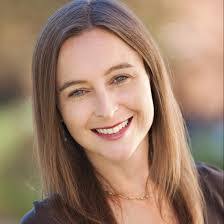 Ruth Mchenry's Instagram, Twitter & Facebook