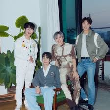 El álbum incluye siete pistas líricas que muestran el cálido tono vocal de onew. ð'ºð'¯ð'°ð'µð'†ð'† Onew Taemin Jonghyun Minho Key Shinee78820140 Twitter
