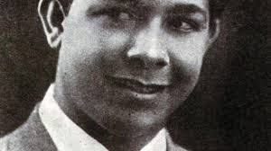 Eduardo Brito's Instagram, Twitter & Facebook