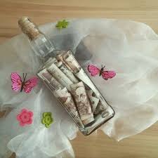 On most occasions, the gift of money is helpful and appreciated. Darovani Penez Money Gift Idea Creative Money Gifts Wedding Gift Money Money Gift