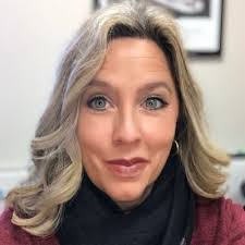 Wendy Lakey's Instagram, Twitter & Facebook