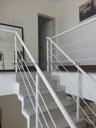Corrimao Na Escada Branco Corrimao Branco Corrimao Corrimao De Escada