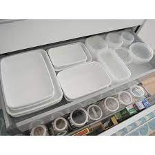 さっと取り出せる収納がキーポイント 保存容器 野田琺瑯etc の収納実例集 folk 収納 収納 実例 保存容器