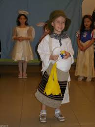 Felismerjük majd fazekas mihály legendás történetét, itt is háromszor veri ezt kenden lúdas matyi vissza., ám schwajda györgy a libák szemszögéből írta meg a cselekményt. Nagy Farsangi Jelmezverseny