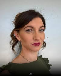 Air Touch realizzato per @vittoriadecarolis ✨ Tecnica avanzata, risultato  naturale e luminoso by @mancio__89hair , per un effetto sfumato impeccabile  👌🏻 📲 Prenota un appuntamento sul nostro sito, o contattaci allo 0733