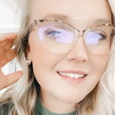 Maggie Sumner (@Maggie_Sumner)