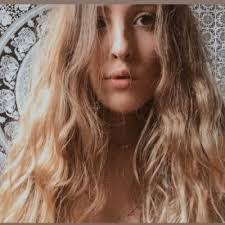 Angela Soler's Instagram, Twitter & Facebook