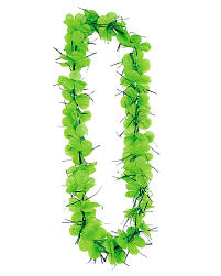Patrick's day is a holiday known for parades, shamrocks and all things irish. St Patrick S Day Flower Necklace Green Necklace With Flowers Karneval Universe