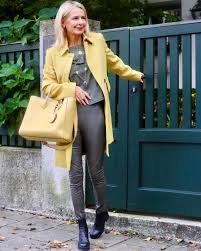 Stilexperte Fur Styling Und Anti Aging 45 Modestil Tuch Anziehsachen