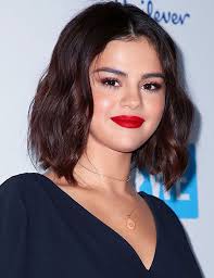 Selena gomez stayed true to form on sunday as she headed to out with friends in santa monica, california. 23 Selena Gomez Short Hair