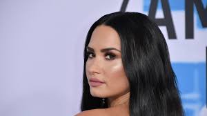 Has demi lovato got a bob haircut again? Demi Lovato Goes Blonde And Punk With A Bold New Hair Look Vogue