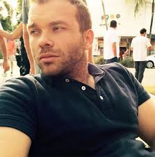 Mariachis" The King (TV Episode 2022)