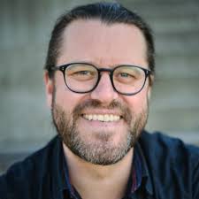 Daniel Nicol's Instagram, Twitter & Facebook