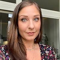 Justine Boucher's Instagram, Twitter & Facebook