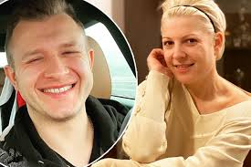 Maybe you would like to learn more about one of these? Dawid Narozny Ostro O Bylej Zonie Nie Splacila Domu Nie Chce Tez Zmienic Nazwiska Super Express Wiadomosci Polityka Sport