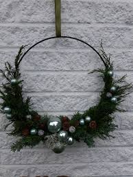 Metallring Weihnachtlich Dekoriert In 2020 Deko Kranz Weihnachten Deko Weihnachten Advent Deko Weihnachten