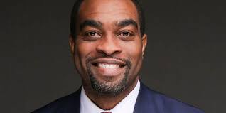 Raymond Imhoff's Instagram, Twitter & Facebook