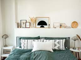 Tie swathes of fabric to visible piping. Roomtour Durchs Schlafzimmer Unsere Einrichtung Inspirationen Scones Berries