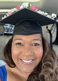 Mayra Servin's Instagram, Twitter & Facebook