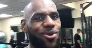 Lebron James Shaved His Head And Twitter S Got Jokes Https T Co Zwucx9huwz Lebron James Nba News New Haircuts