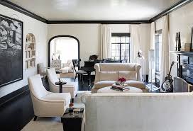 White houses with black window trim is a trend that isn't leaving any time soon! Why We Re Crazy For Black Trim One Kings Lane Style Blog