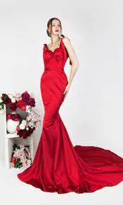 On a toutes les robes de bal de promo qu'il vous faut. Robe De Bal Et Robe De Princesse A Paris Robe Paris