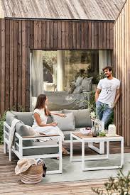 Gemutliche Outdoormobel Fur Deinen Garten Oder Balkon Depot In 2020 Garten Lounge Lounge Balkondekoration