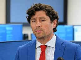 new Minneapolis Mayor calls for federal ban