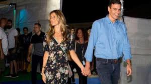 La recién estrenada presencia del presidente del gobierno, pedro sánchez en la gala de los premios goya, que se celebra este sábado 25 de enero en málaga, ha provocado que muchos d Pedro Sanchez El Increible Hombre Creciente