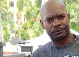 Hi everyone this is my dad who has sadly passed away . Football was his  life and he was supposed to sign for West Ham but his anxiety got the  better of