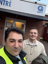 Aziz Halimi på LinkedIn: #teamwork #kundbesök #framtidenserljusut #mijob