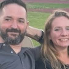 Colleen Halloran's Instagram, Twitter & Facebook