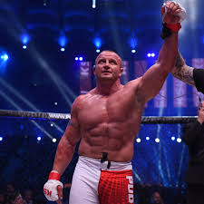 Mariusz pudzianowski ma do siebie duży dystans, co pokazuje na swoim oficjalnym profilu na instagramie. Mariusz Pudzianowski Vs Quentin Domingos Headlines Ksw 53 In Poland Mma Fighting