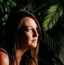 Bowtie pasta chips recipe with marinara dip