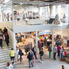 Noch mehr sparen geht mittwochs: In Schweden Steht Das Weltweit Erste Recycling Kaufhaus Stern De
